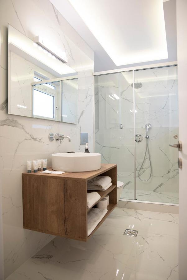Cityscape Luxury Apartments Янина Екстериор снимка