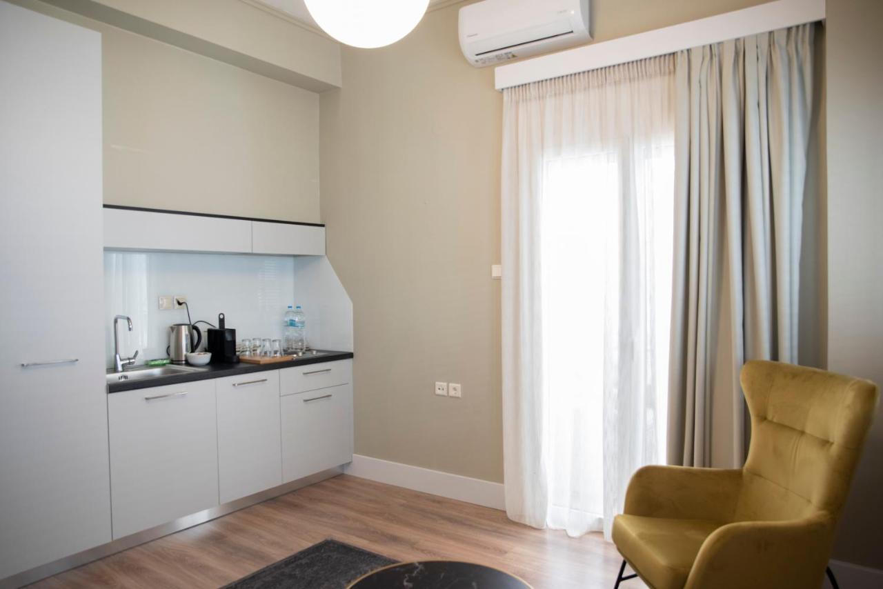 Cityscape Luxury Apartments Янина Екстериор снимка